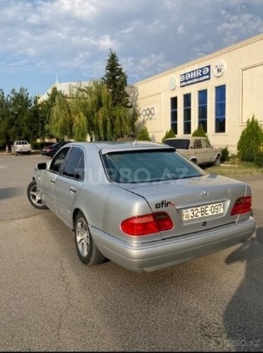 Mercedes E 280 1996, 109,900 km - 2.8 l - Gəncə