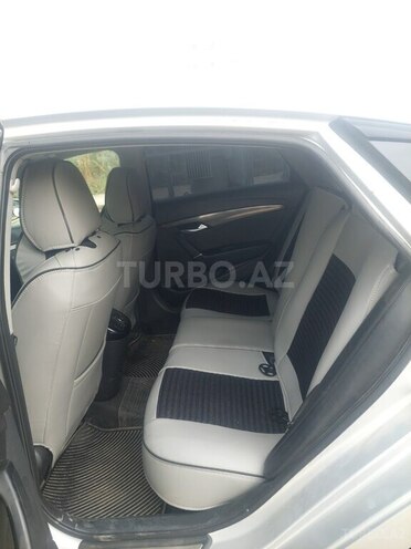 Hyundai i40 2013, 203,600 km - 2.0 l - Şirvan