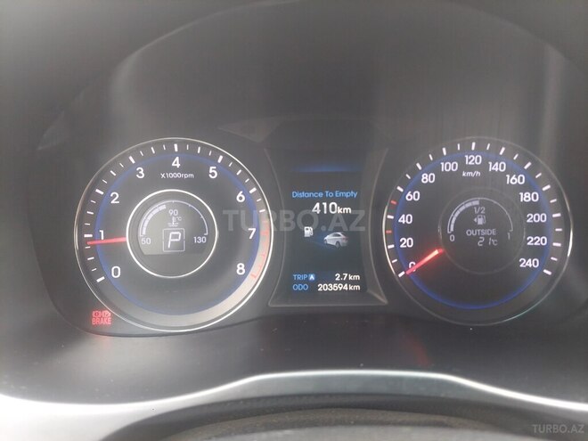 Hyundai i40 2013, 203,600 km - 2.0 l - Şirvan