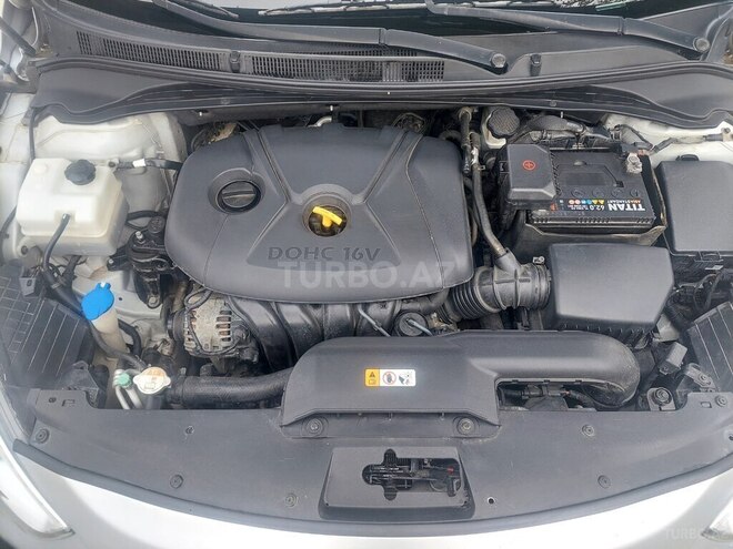 Hyundai i40 2013, 203,600 km - 2.0 l - Şirvan