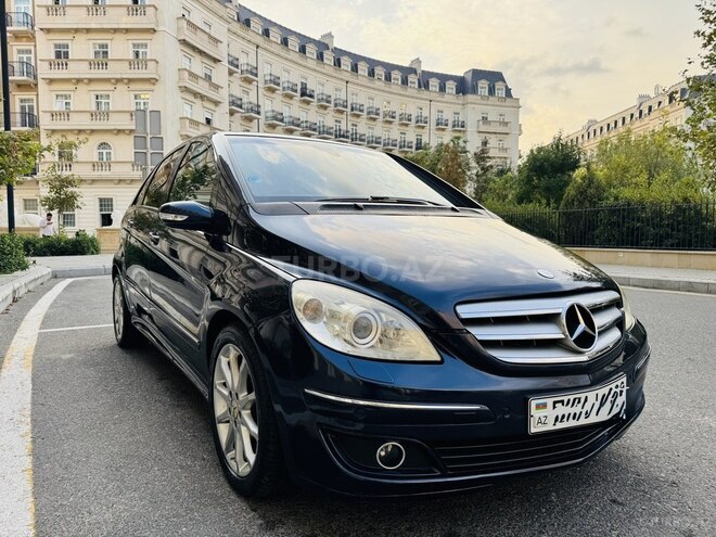 Mercedes B 200 2006, 245,000 km - 2.0 l - Bakı