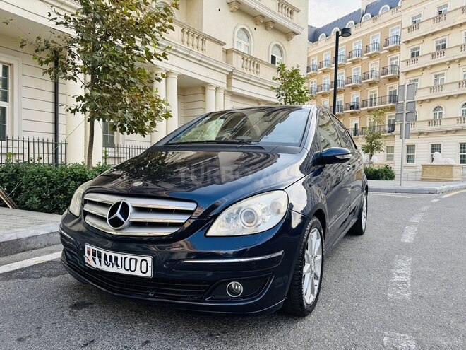 Mercedes B 200 2006, 245,000 km - 2.0 l - Bakı