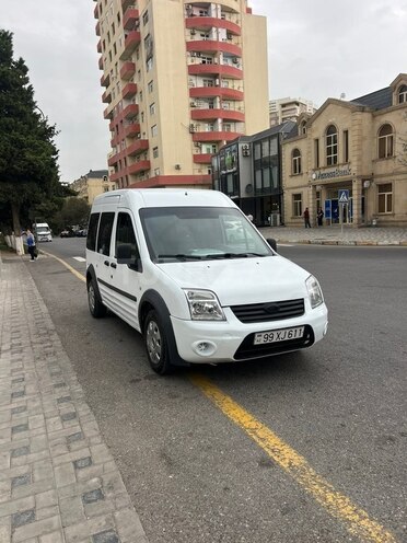 Ford Tourneo Connect 2008, 258,000 km - 1.8 л - Bakı