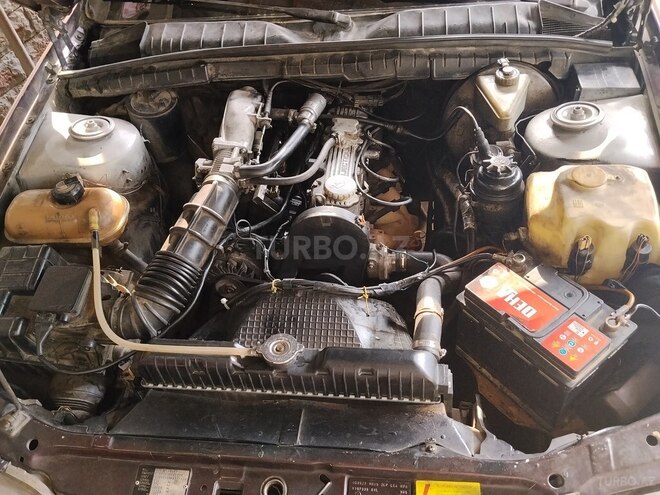 Opel Omega 1993, 351,000 km - 2.0 л - Bakı
