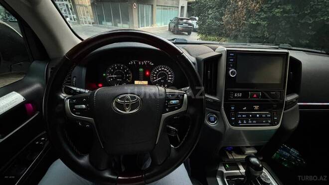 Toyota Land Cruiser 2017, 98,784 km - 4.0 l - Bakı