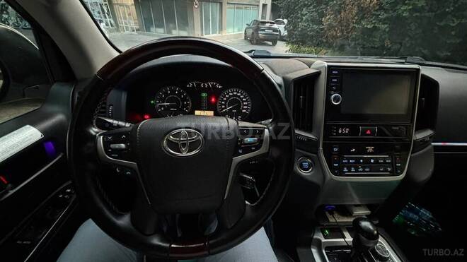 Toyota Land Cruiser 2017, 98,784 km - 4.0 l - Bakı