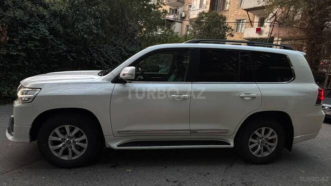 Toyota Land Cruiser 2017, 98,784 km - 4.0 l - Bakı