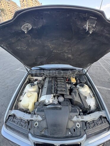 BMW 328 1993, 300,000 km - 2.8 l - Bakı