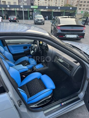 BMW 328 1993, 300,000 km - 2.8 l - Bakı
