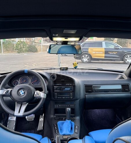 BMW 328 1993, 300,000 km - 2.8 l - Bakı