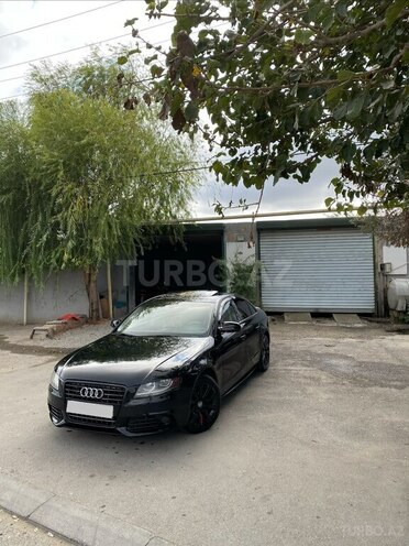Audi A4 2013, 184,000 km - 2.0 l - Bakı