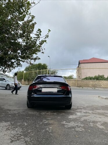 Audi A4 2013, 184,000 km - 2.0 l - Bakı