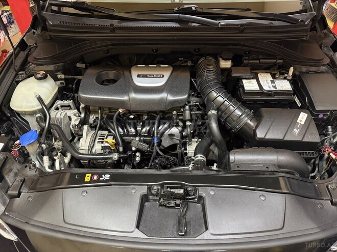 Hyundai Elantra 2017, 135,600 km - 1.6 л - Bakı