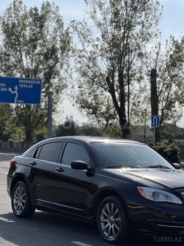 Chrysler 200 2012, 190,000 km - 2.4 l - Zaqatala
