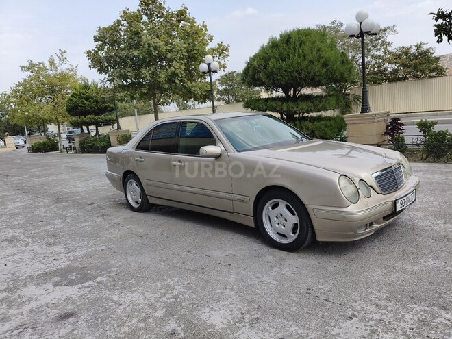 Mercedes E 270 2001, 409,250 km - 2.7 l - Bakı