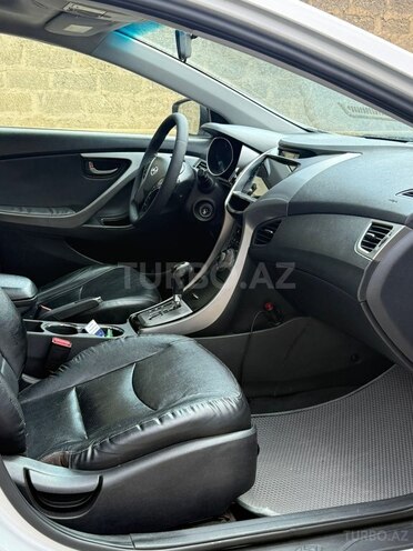 Hyundai Elantra 2013, 151,231 km - 1.8 l - Bakı