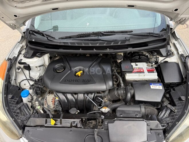 Hyundai Elantra 2013, 151,231 km - 1.8 l - Bakı