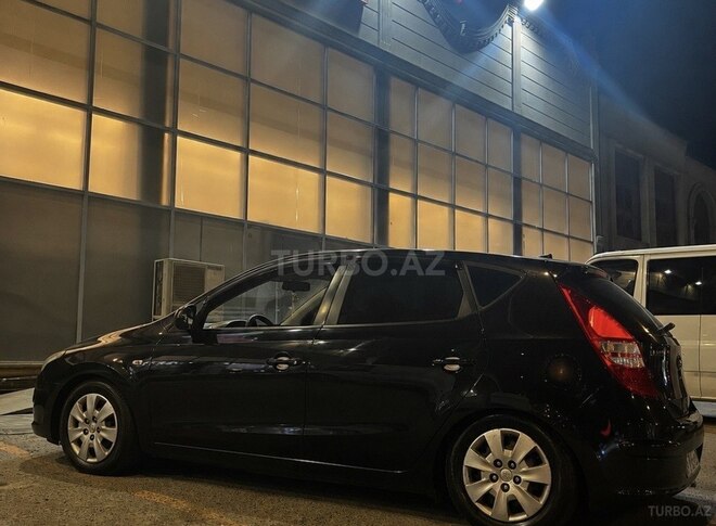 Hyundai i30 2007, 300,000 km - 1.4 л - Kürdəmir