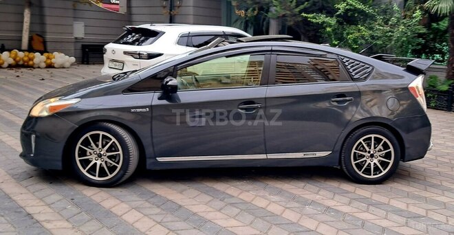 Toyota Prius 2013, 264,500 km - 1.8 l - Bakı