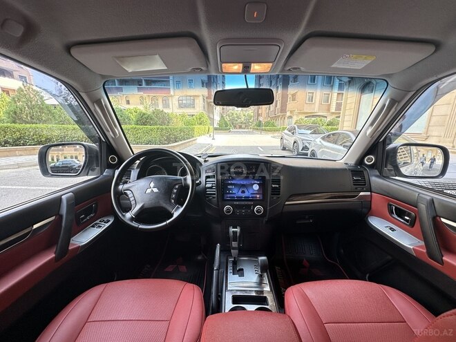 Mitsubishi Pajero 2011, 230,000 km - 3.5 л - Bakı
