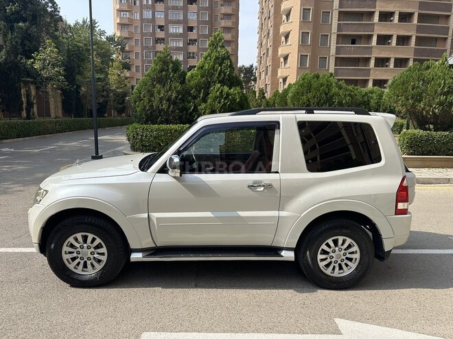 Mitsubishi Pajero 2011, 230,000 km - 3.5 л - Bakı