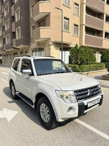 Mitsubishi Pajero 2011, 230,000 km - 3.5 л - Bakı