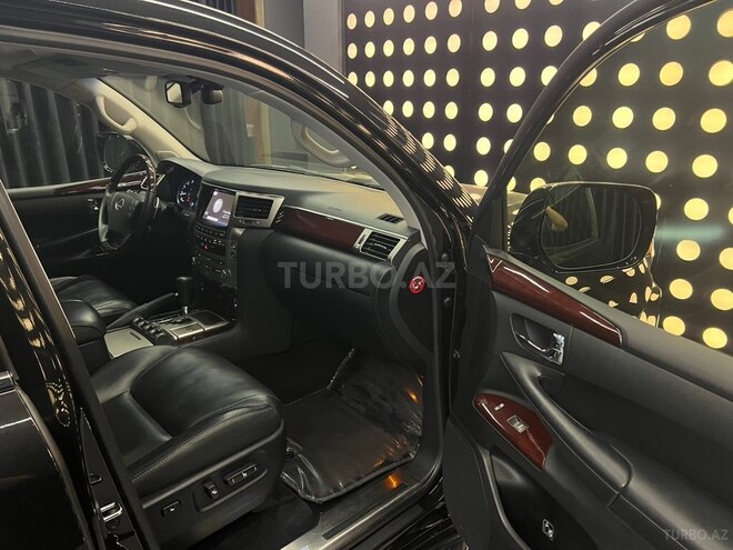 Lexus LX 570 2013, 60,000 km - 5.7 л - Bakı