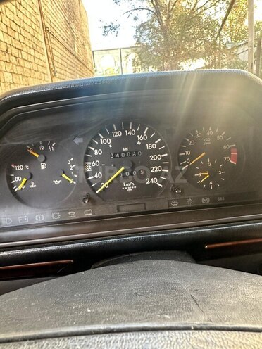 Mercedes 220 E 1992, 340,000 km - 2.2 л - Sumqayıt