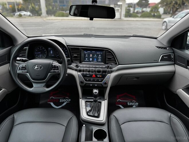 Hyundai Elantra 2018, 130,000 km - 2.0 л - Bakı