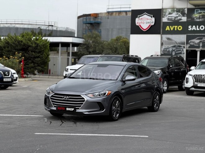 Hyundai Elantra 2018, 130,000 km - 2.0 л - Bakı