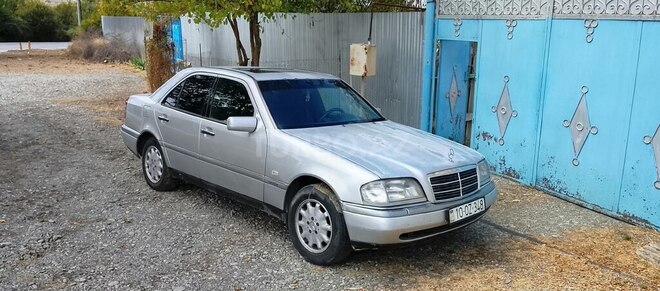 Mercedes C 220 1996, 365,890 km - 2.2 l - Göyçay