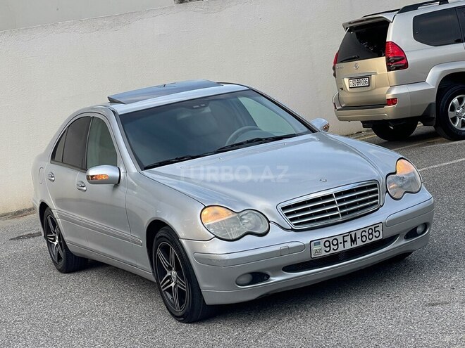 Mercedes C 240 2002, 345,870 km - 2.6 l - Sumqayıt