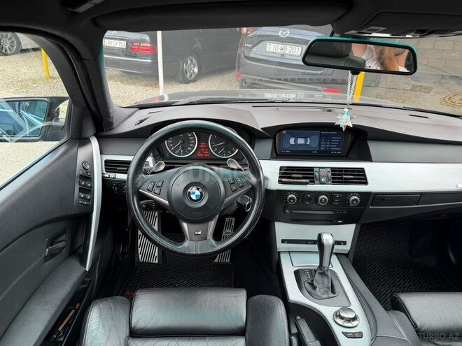 BMW 525 2004, 220,000 km - 3.0 л - Bakı