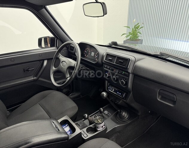 LADA (VAZ) Niva 2025, 17,400 km - 1.7 l - Bakı