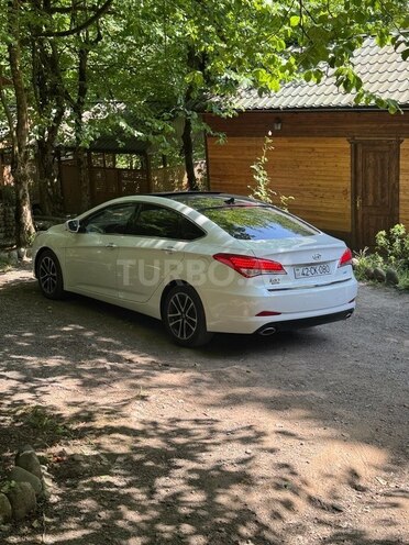 Hyundai i40 2014, 305,000 km - 1.7 l - Lənkəran
