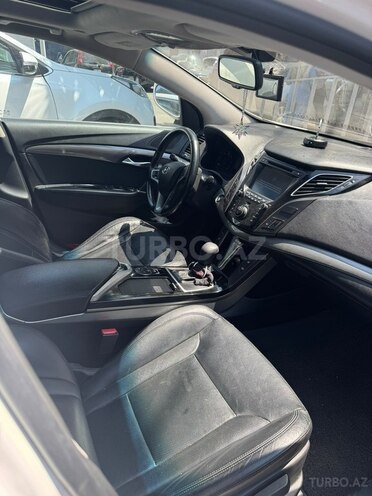 Hyundai i40 2014, 305,000 km - 1.7 l - Lənkəran