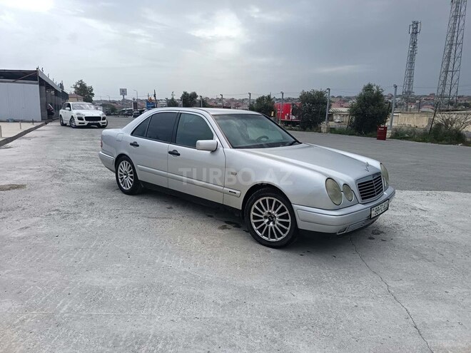Mercedes E 200 1998, 313,100 km - 2.0 l - Bakı