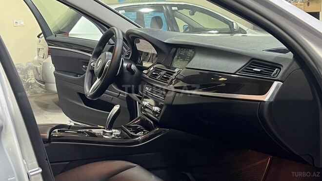 BMW 528 2012, 178,000 km - 2.0 l - Sumqayıt