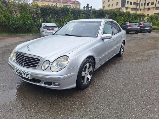 Mercedes E 270 2002, 378,541 km - 2.7 l - Bakı