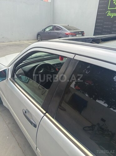 Mercedes C 220 1994, 234,343 km - 2.2 l - Biləsuvar