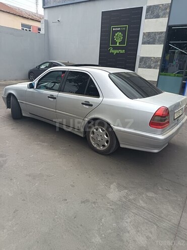Mercedes C 220 1994, 234,343 km - 2.2 l - Biləsuvar