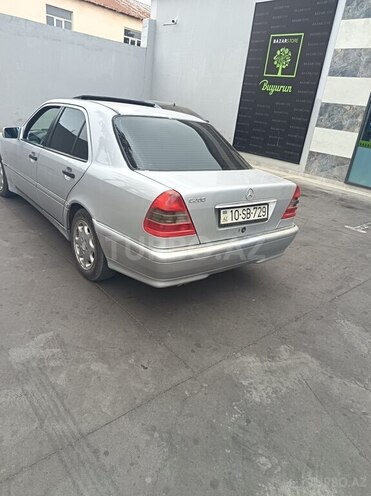 Mercedes C 220 1994, 234,343 km - 2.2 l - Biləsuvar