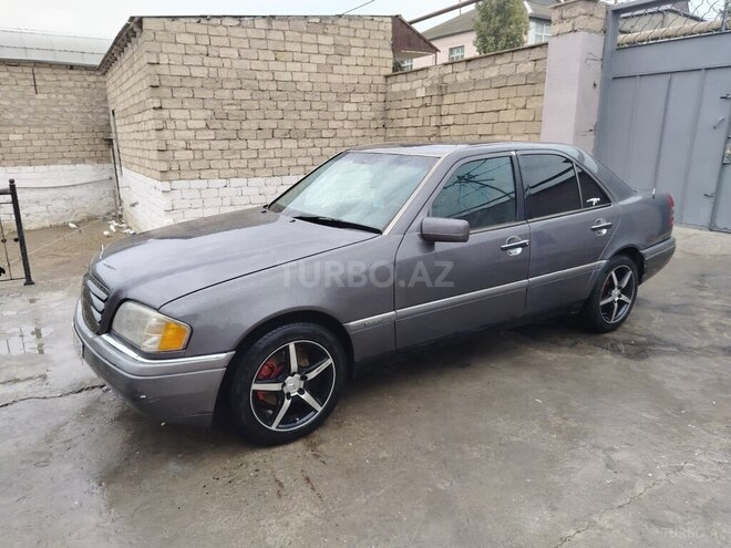Mercedes C 180 1995, 235,142 km - 1.8 л - Bakı