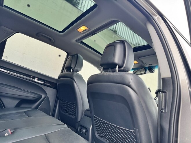 Kia Sorento 2010, 225,000 km - 2.0 l - Bakı
