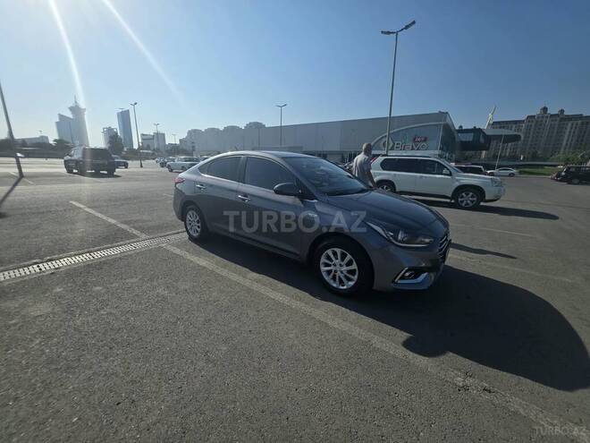 Hyundai Accent 2019, 210,000 km - 1.6 l - Bakı