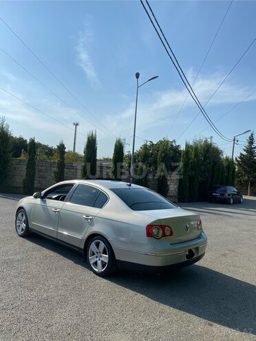 Volkswagen Passat 2009, 275,000 km - 2.0 l - Bakı