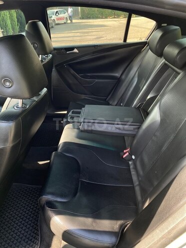 Volkswagen Passat 2009, 275,000 km - 2.0 l - Bakı
