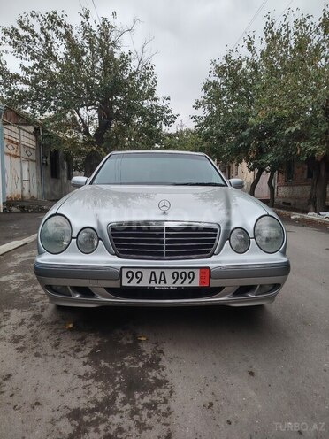 Mercedes E 240 2000, 240,000 km - 2.4 l - Gəncə