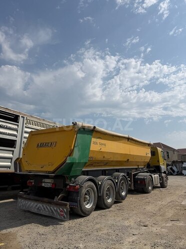 Mercedes Axor 1843 2009, 1,650,000 km - 12.0 l - Bakı