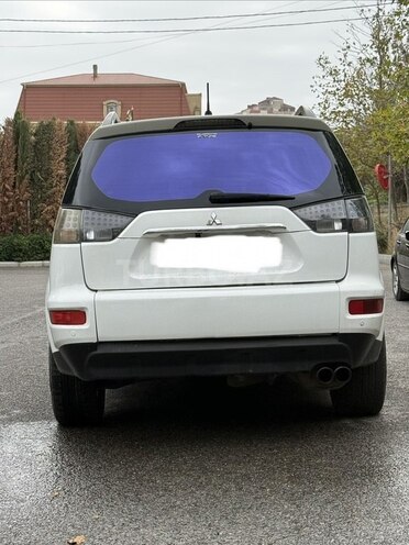 Mitsubishi Outlander 2011, 321,000 km - 3.0 l - Bakı